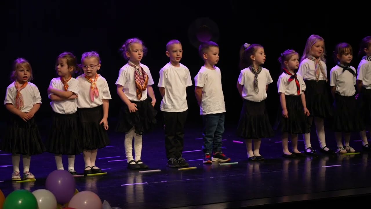 Dzień Mamy i Taty Niepubliczne Przedszkola SMYK 17.05.2024
