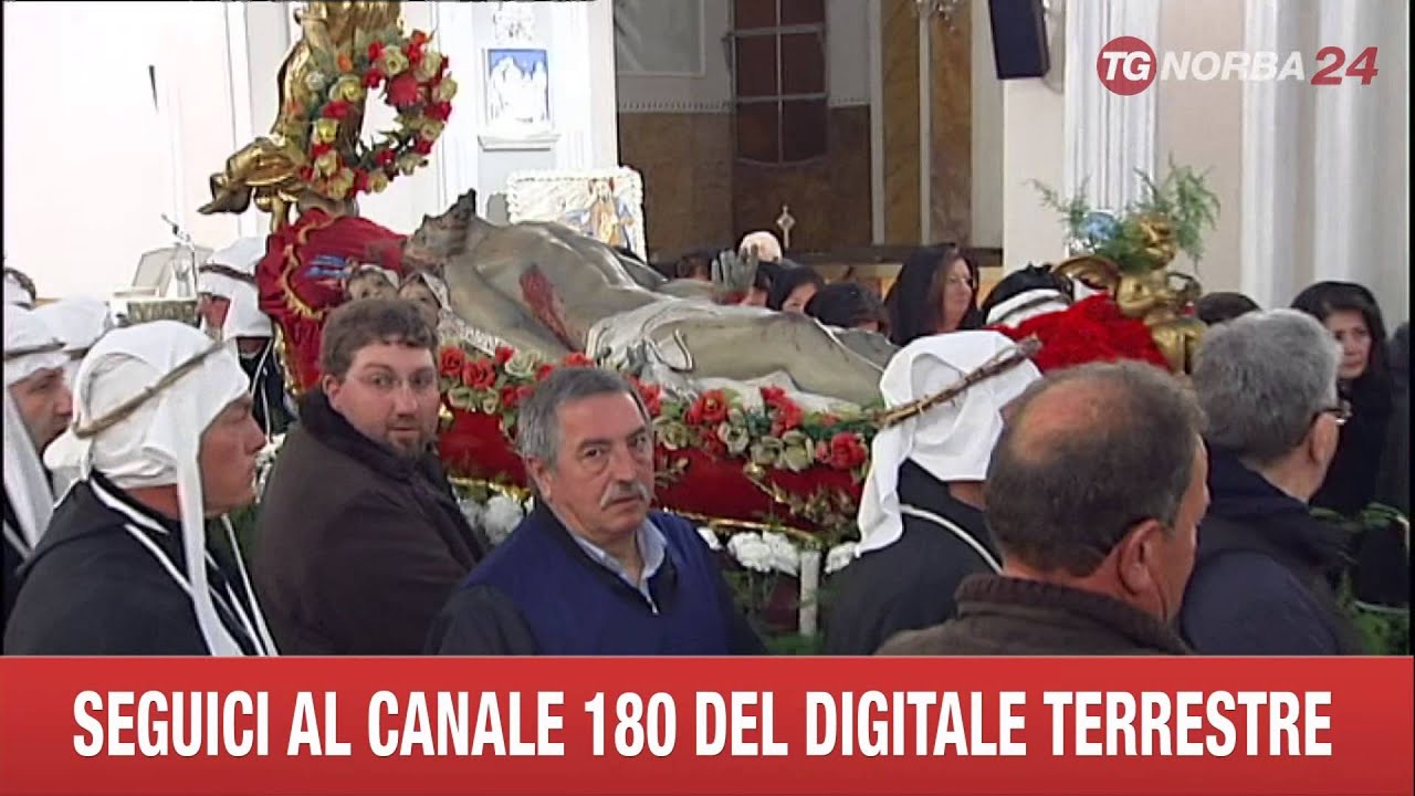 NOICATTARO SETTIMANA SANTA  PROCESSIONE DELLA NAKA