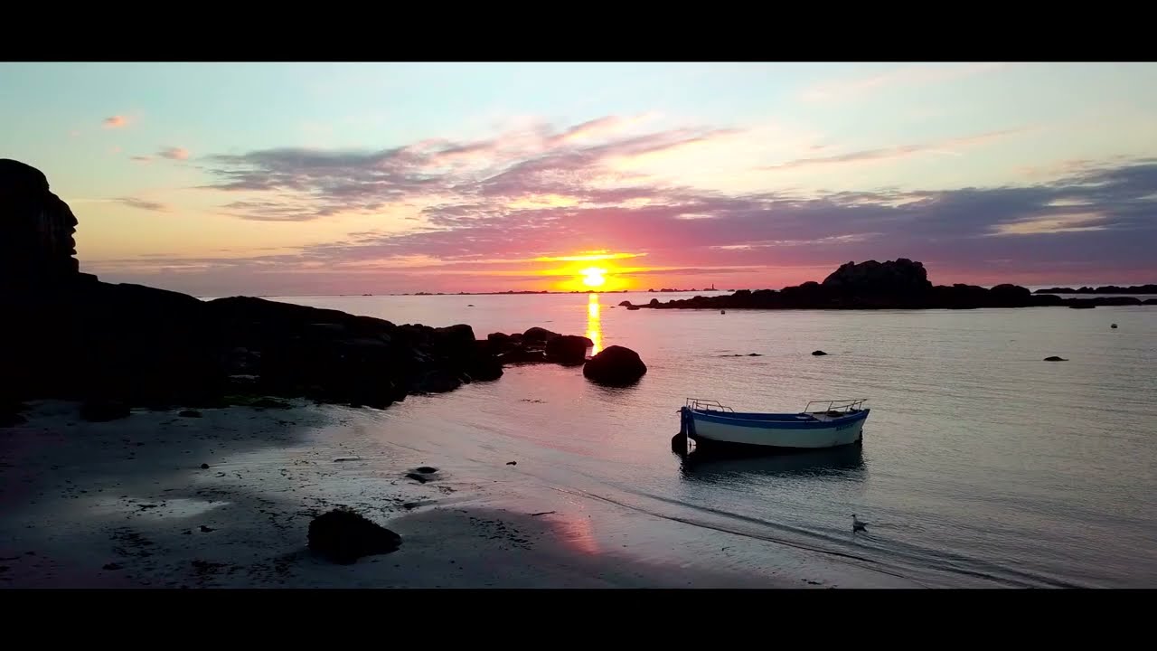 BREIZHZENITUDE, Plage de Portsall , La Bretagne vue du ciel