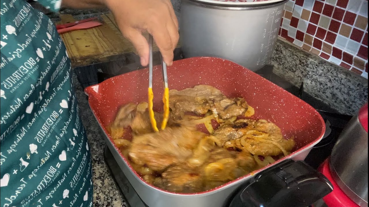 BIFE ACEBOLADO NA PANELA ELÉTRICA REDSTONE PPE04