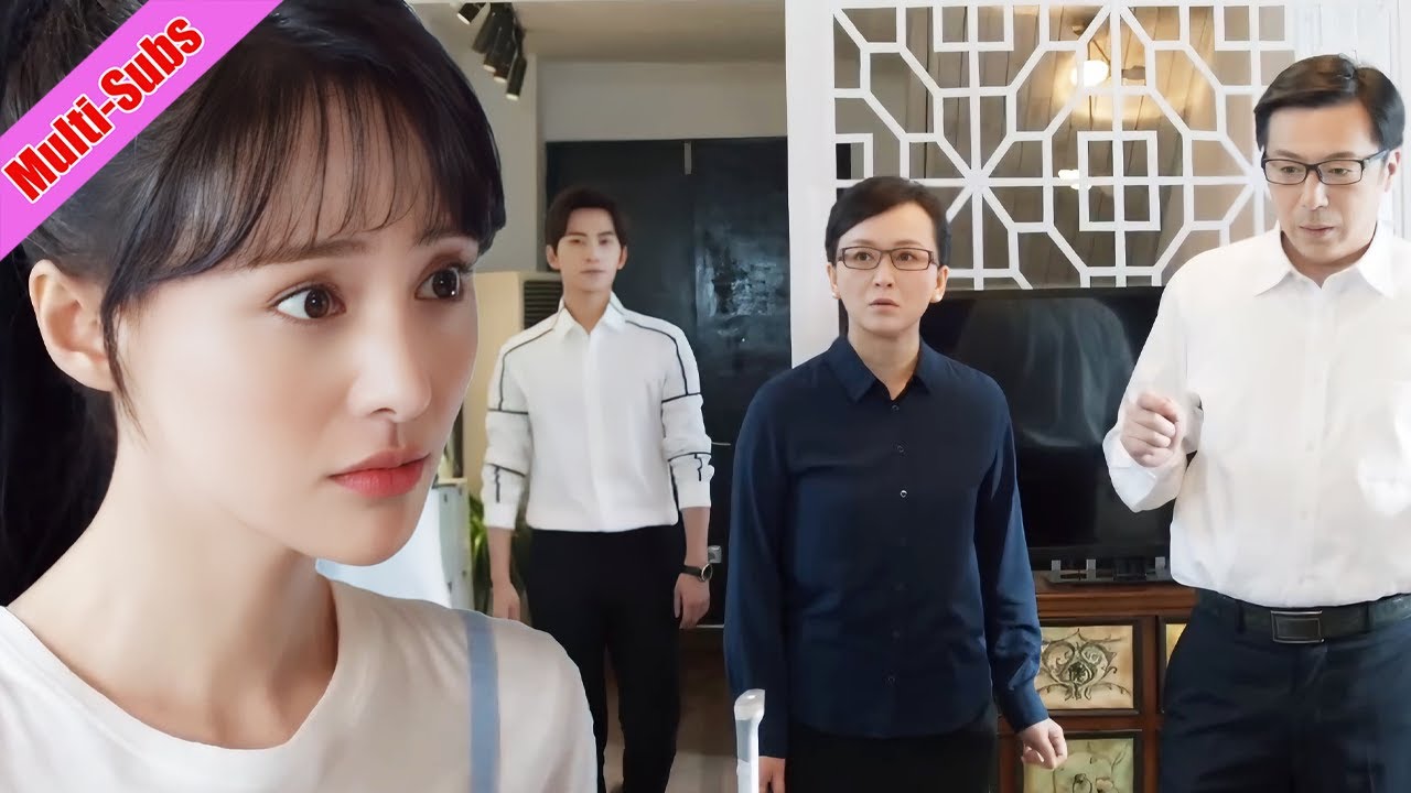 Campus Heartthrob's Parents Drop By—Never Expected To See A Girl Living In Their Son's House!😱💥