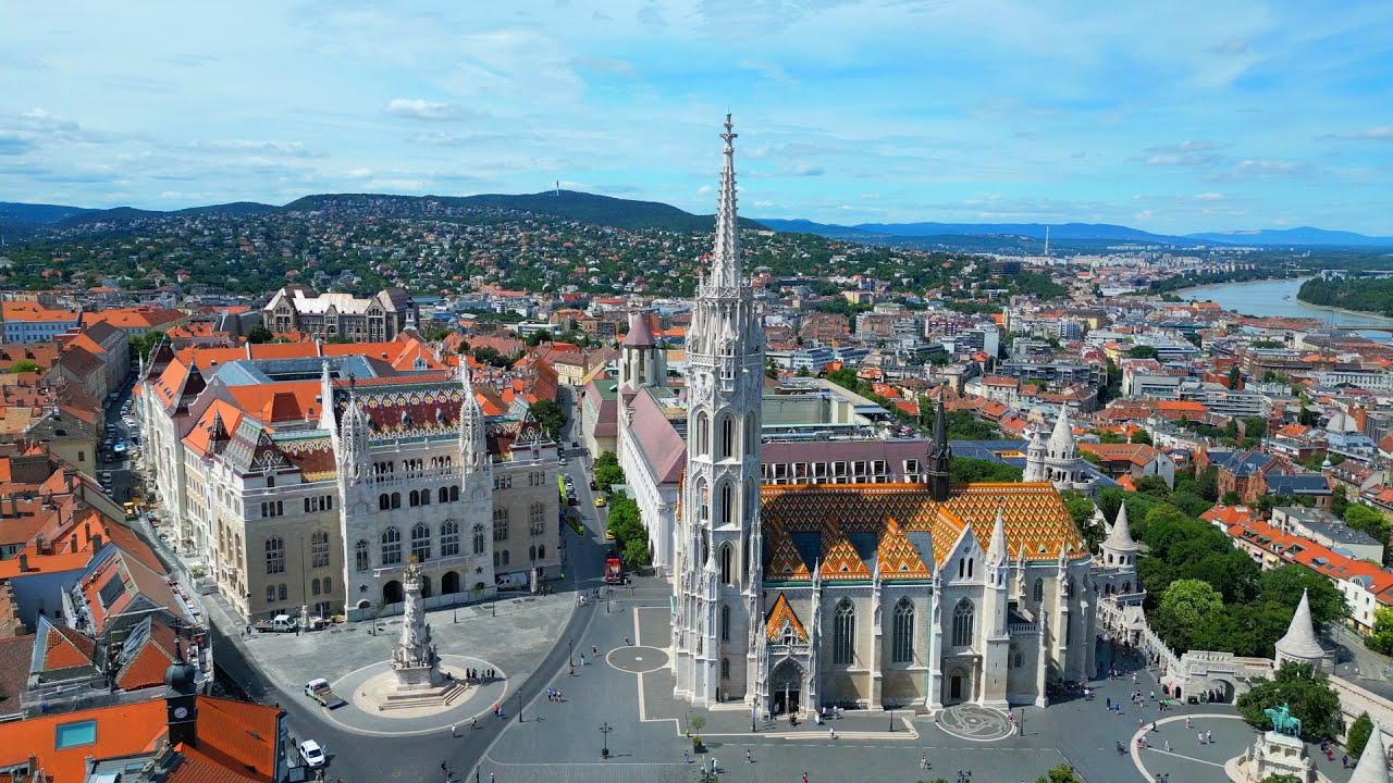 Budapest - Amazing 4K Drone shots