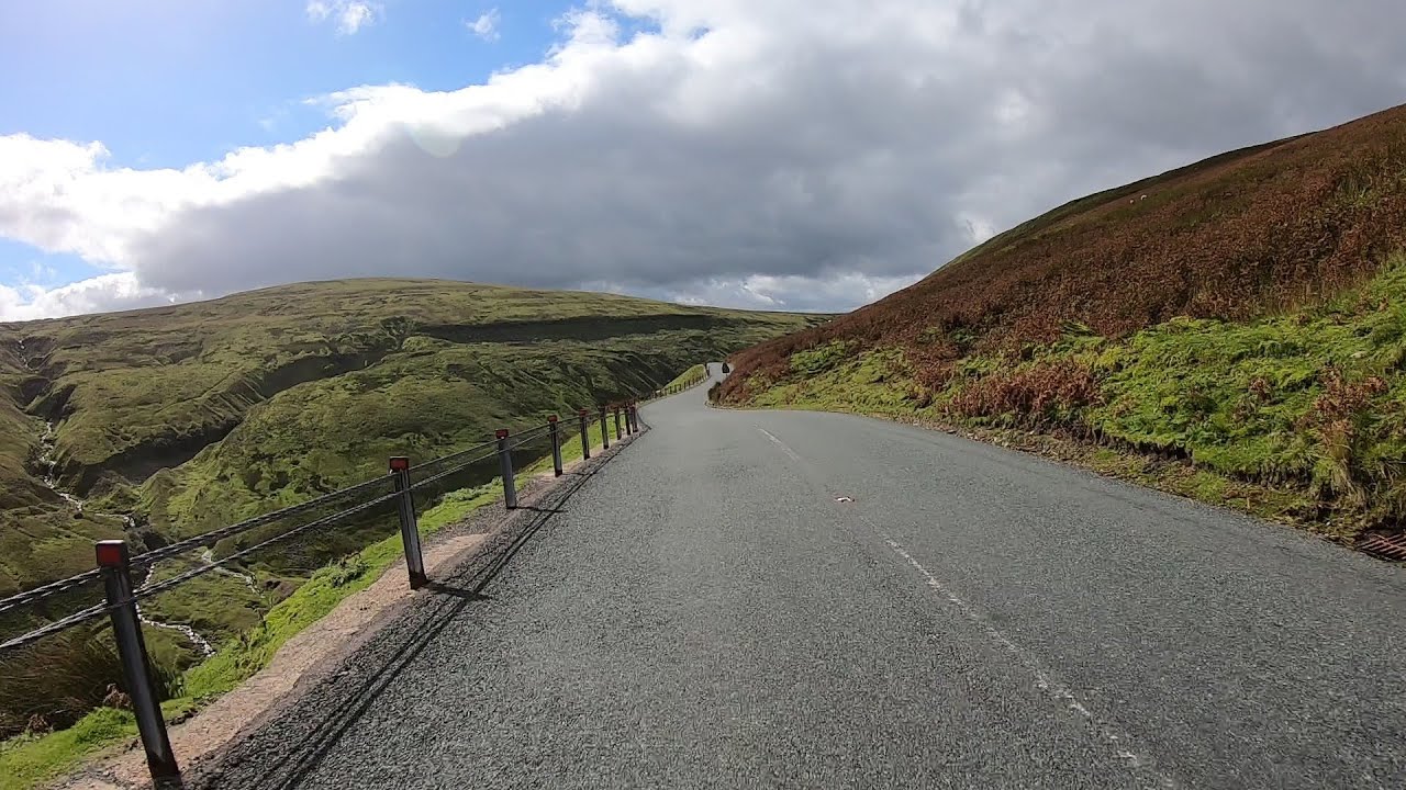 Motorcycle Full ride (almost) - Tan Hill Inn, Buttertubs Pass, Castle Bolton, Grinton and Richmond
