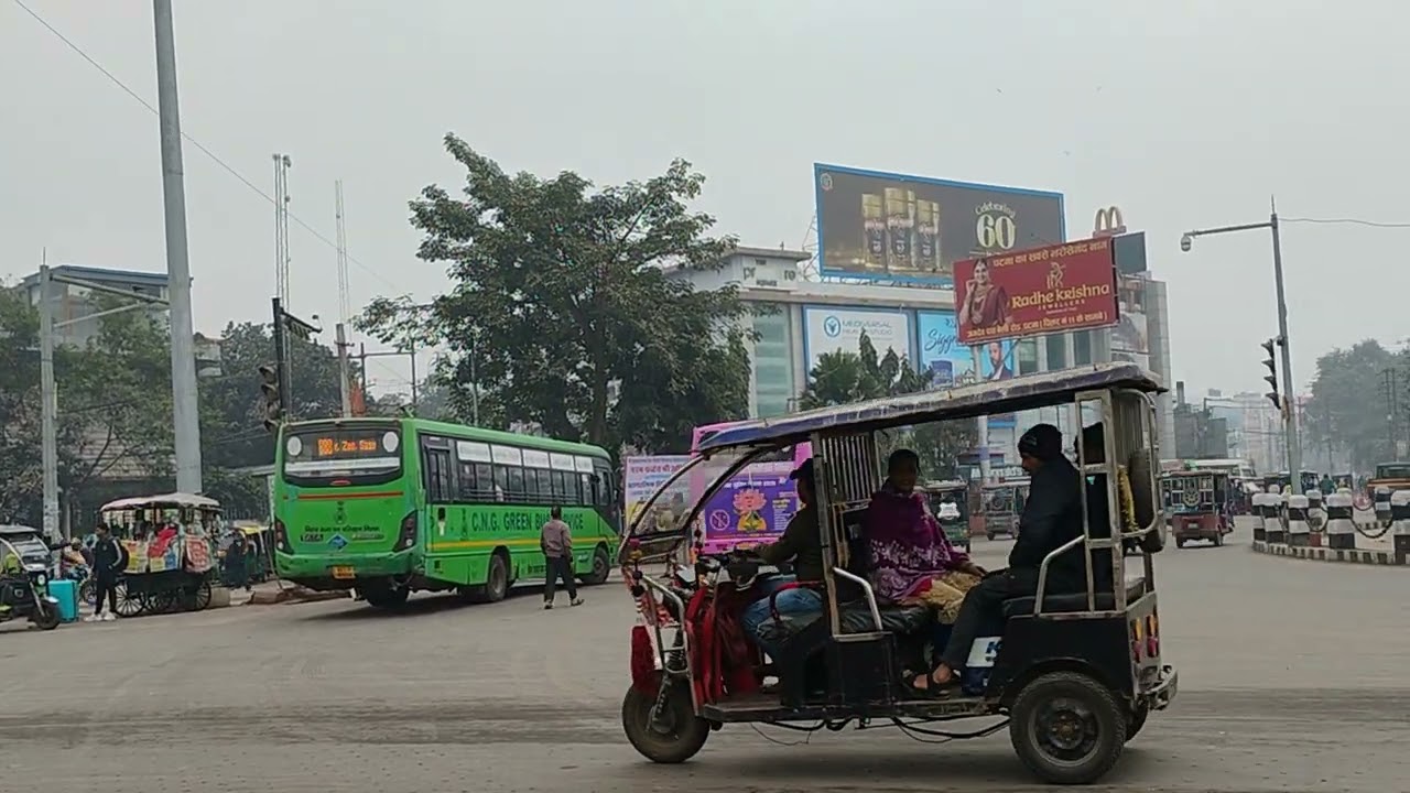 Gandhi Maidan Bus Stand Patna 🇮🇳 | Heart of Bihar Transport | India