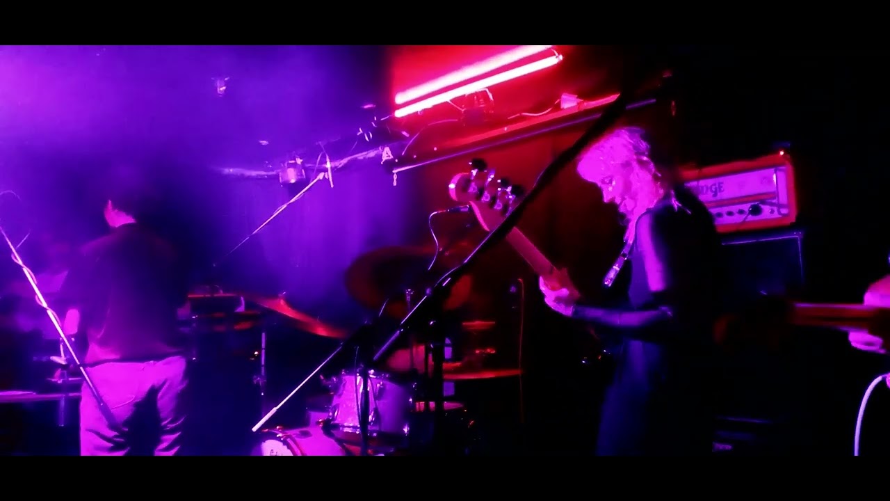 Smote at The Golden Lion, Todmorden, 13/12/25