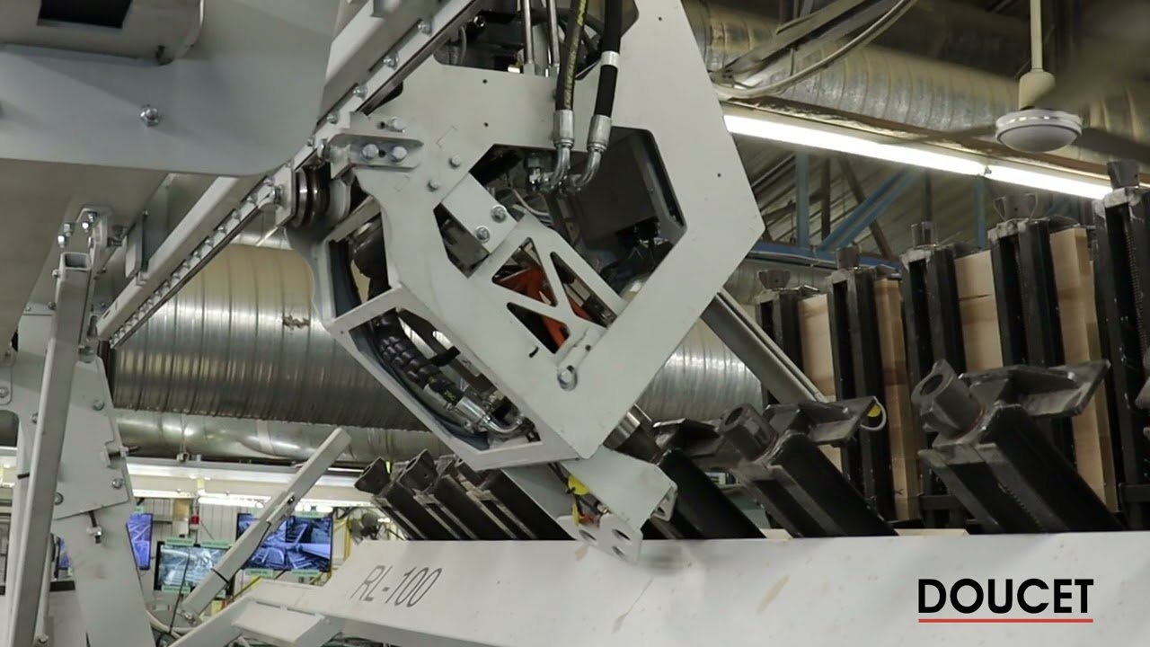 RLT100 -  The Twin Robotic Operator For Tightening and Loosening High Volume Of Glued Panels