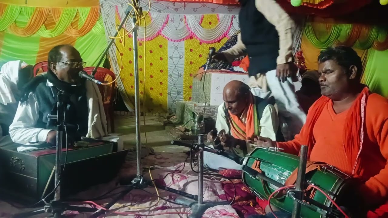 कबीरा पंथी भजन आश्रम परछा यज्ञ में सबस्क्राइब करें भाई साहब 