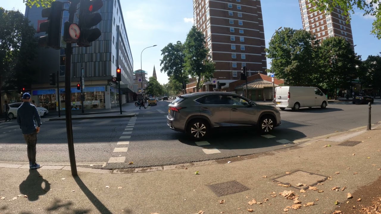 Btwin tilt 500 - 5K 60fps, Sunny London ride POV