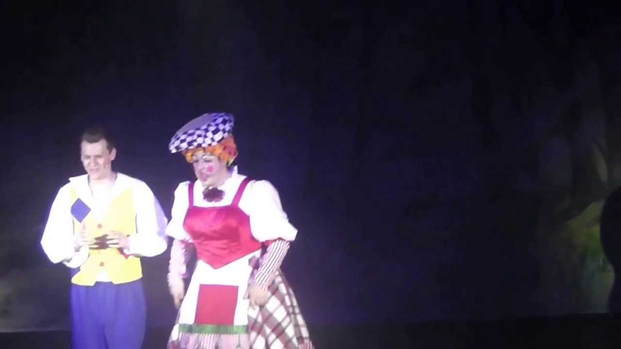 Butlins panto snow white