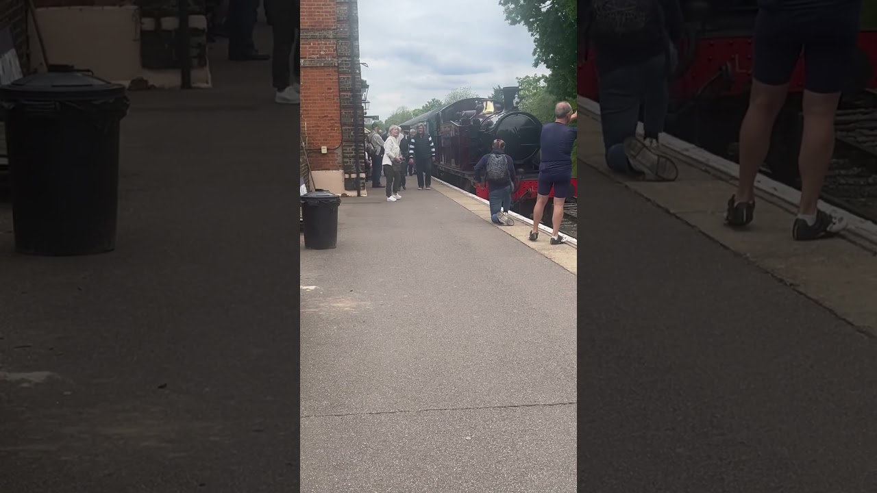 Ongar Station L.150 Steam Locomotive enters Ongar Station