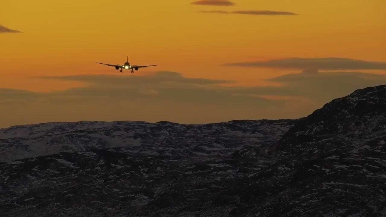 Tuukkaq siullermeerluni nunatsinnut mittoq.