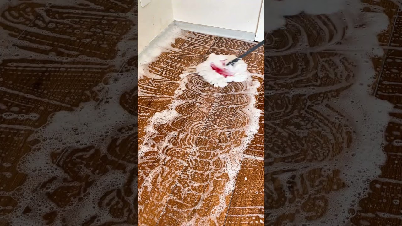 do wet mopping with me #asmr #cleantok #cleaningenthusiast #cleaning #professionalcleaners #scrub