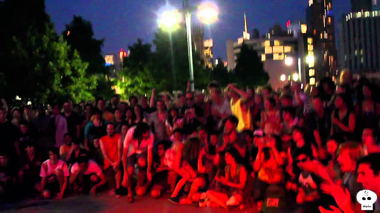 Dan Deacon -  Konono Ripoff No. 1 @ Pier 84 / River Rocks