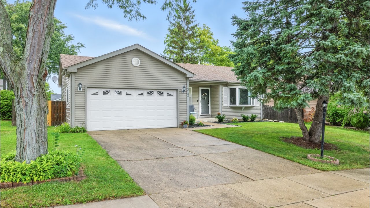 312 Exmoor Drive Streamwood, IL
