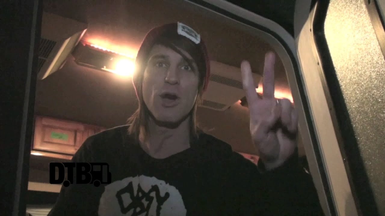 Blessthefall / Beau Bokan - BUS INVADERS Ep. 540