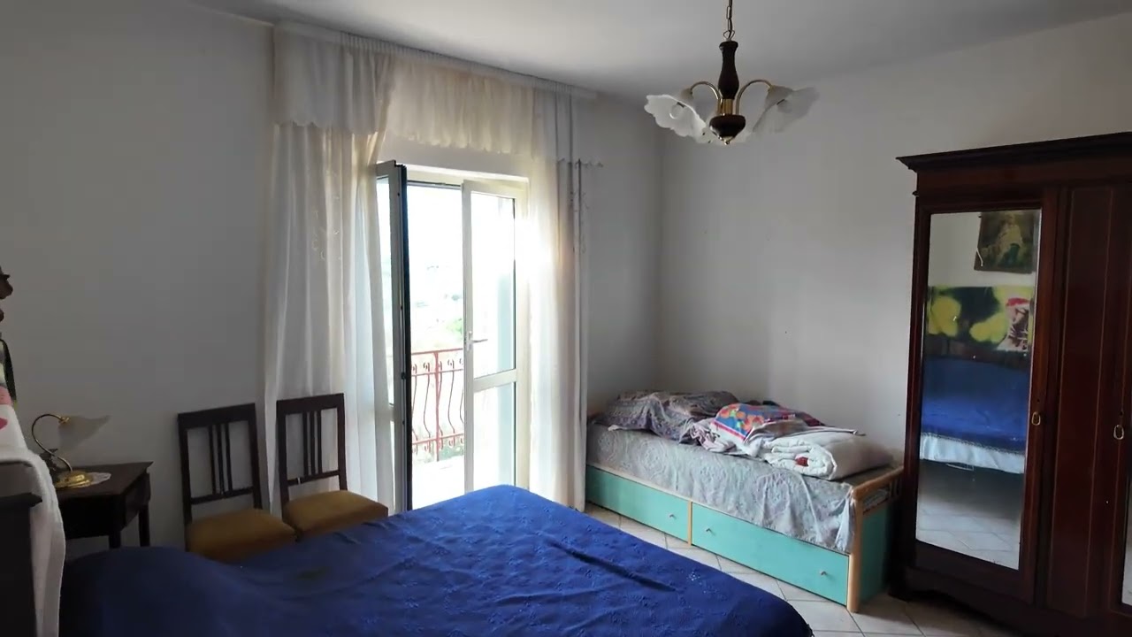 CASPERIA (RI): villa indipendente con terreno
