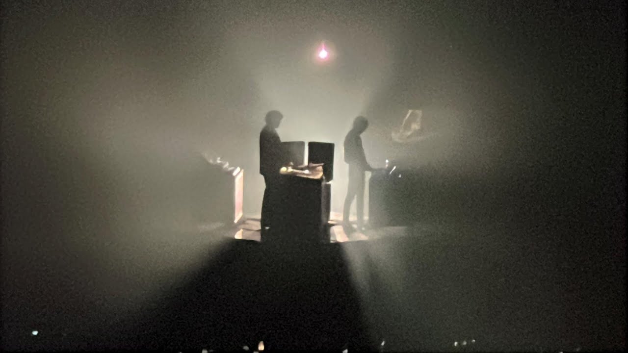 Justice - Palacio de los Deportes