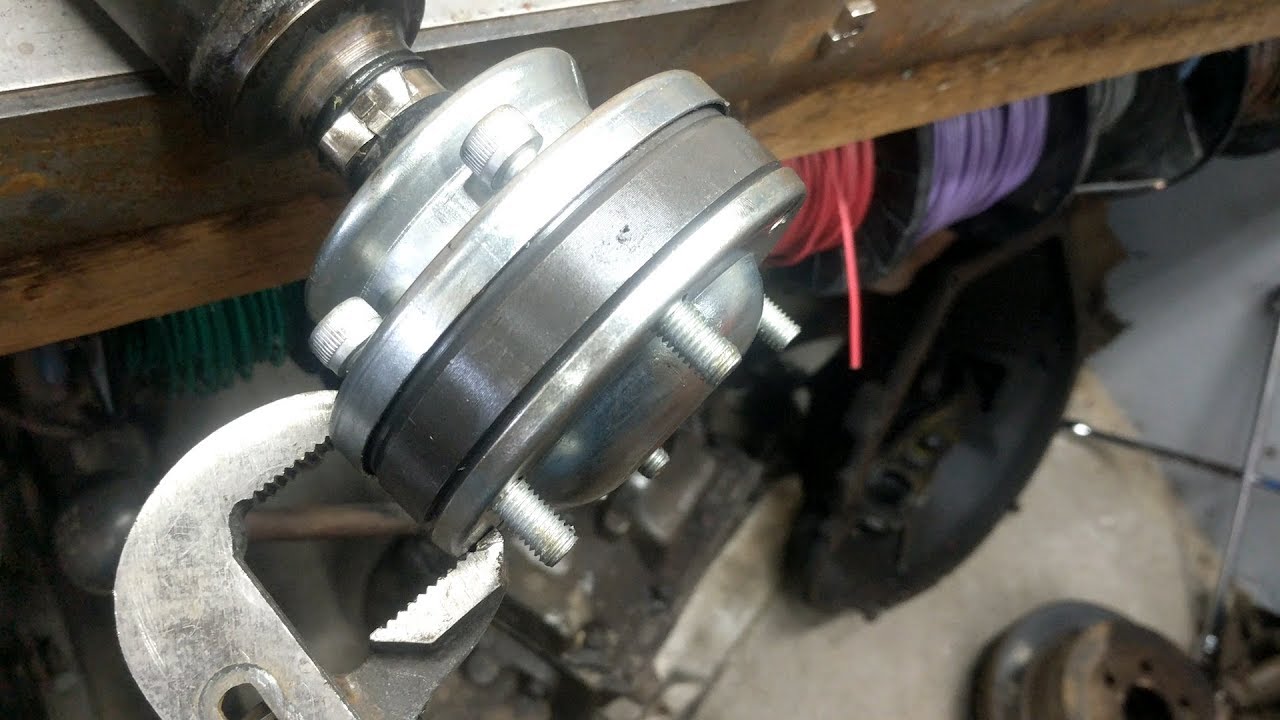 How To Replace 4 Wheel Drive CV Joint: 2001 - 2007 Dodge Dakota / Grand Cherokee  / Commander