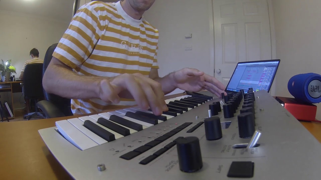Jafunk - Scooter's Groove (Tuxedo Cover)
