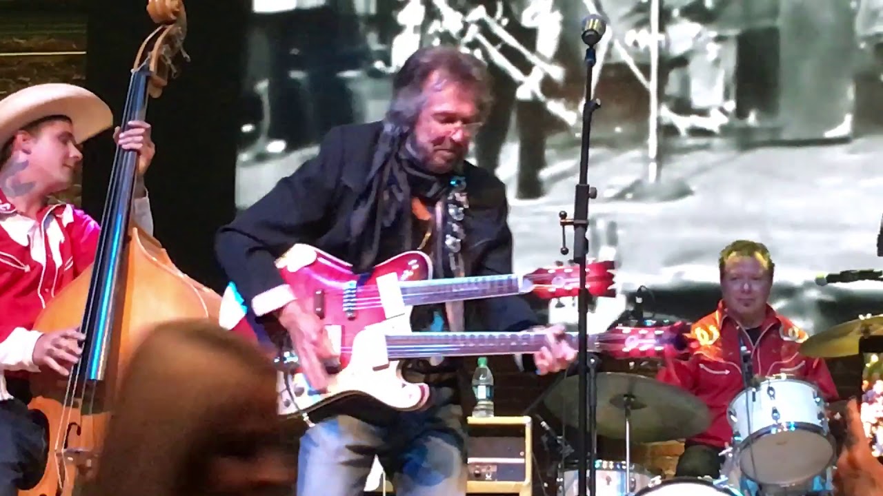Larry Collins at the Yost 11/3/18