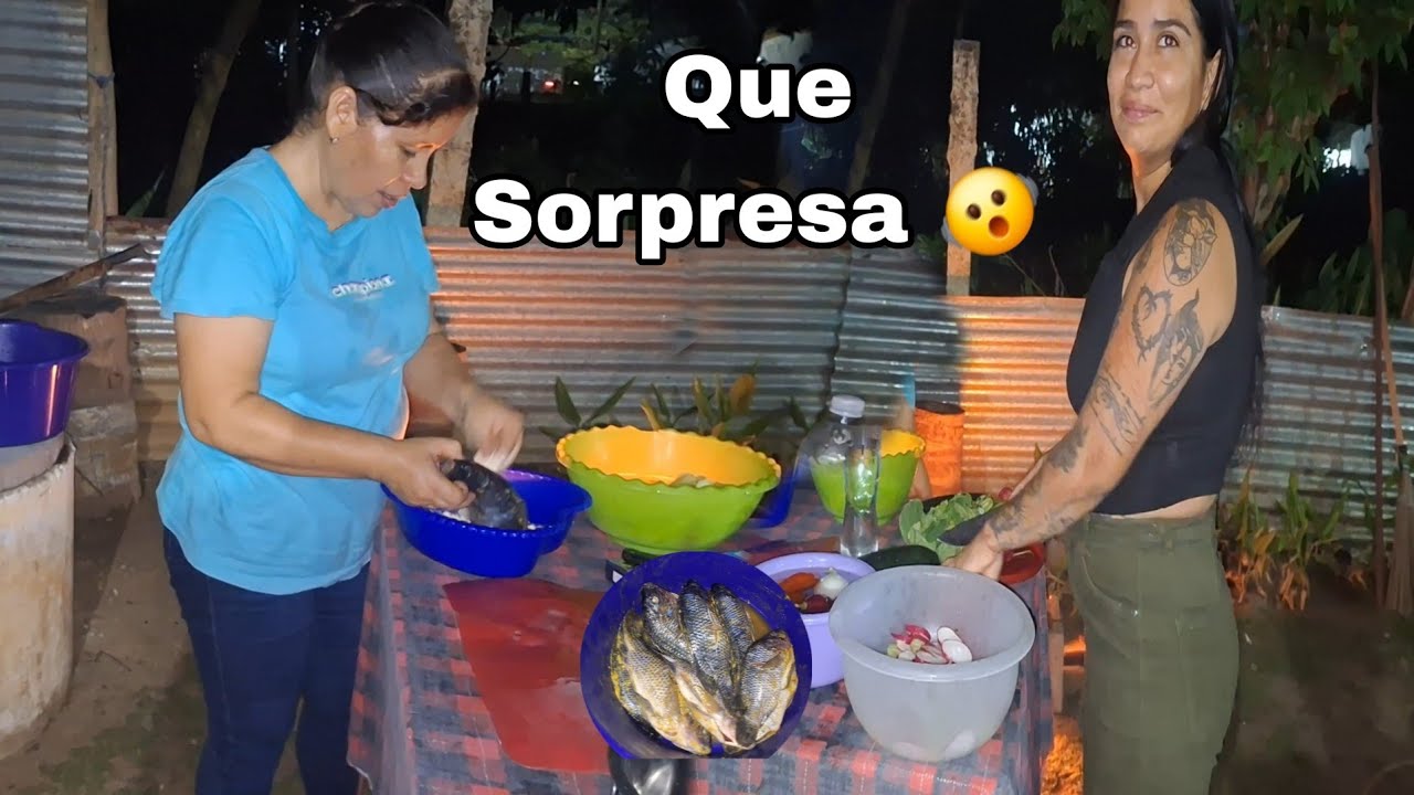 Pauloba y Doña Esperanza Sorprenden a Maycol Con Esta Deliciosa Cena 😋 Los Invitados No Tardarán 😮