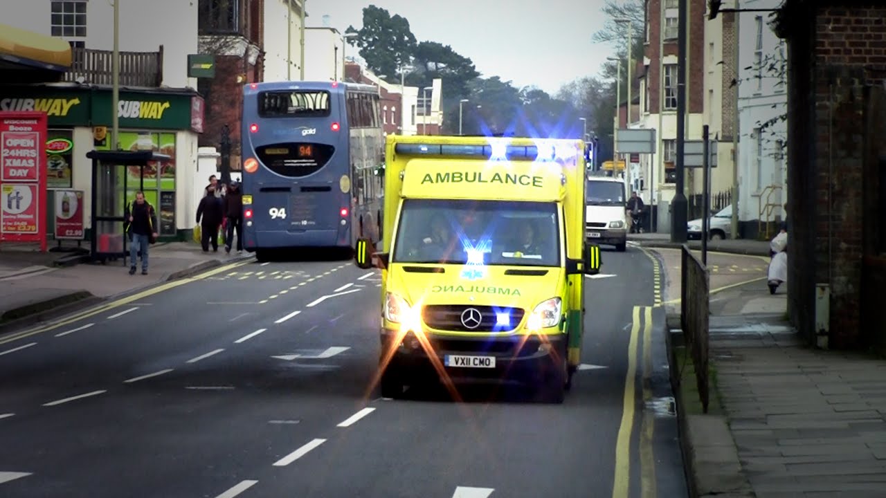 South Western Ambulance Service - Mercedes Sprinter Responding