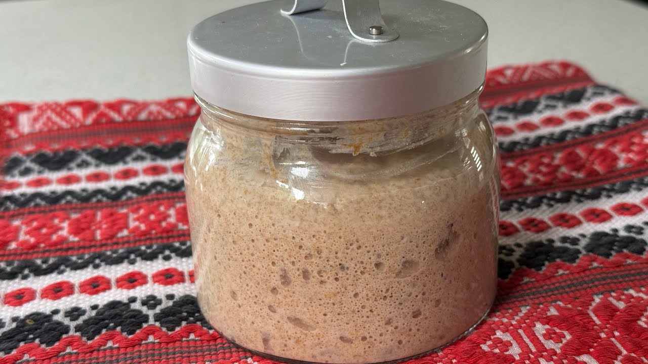 Як зробити ЖИТНЮ ЗАКВАСКУ?  |  How to make rye sourdough? What is rye sourdough?