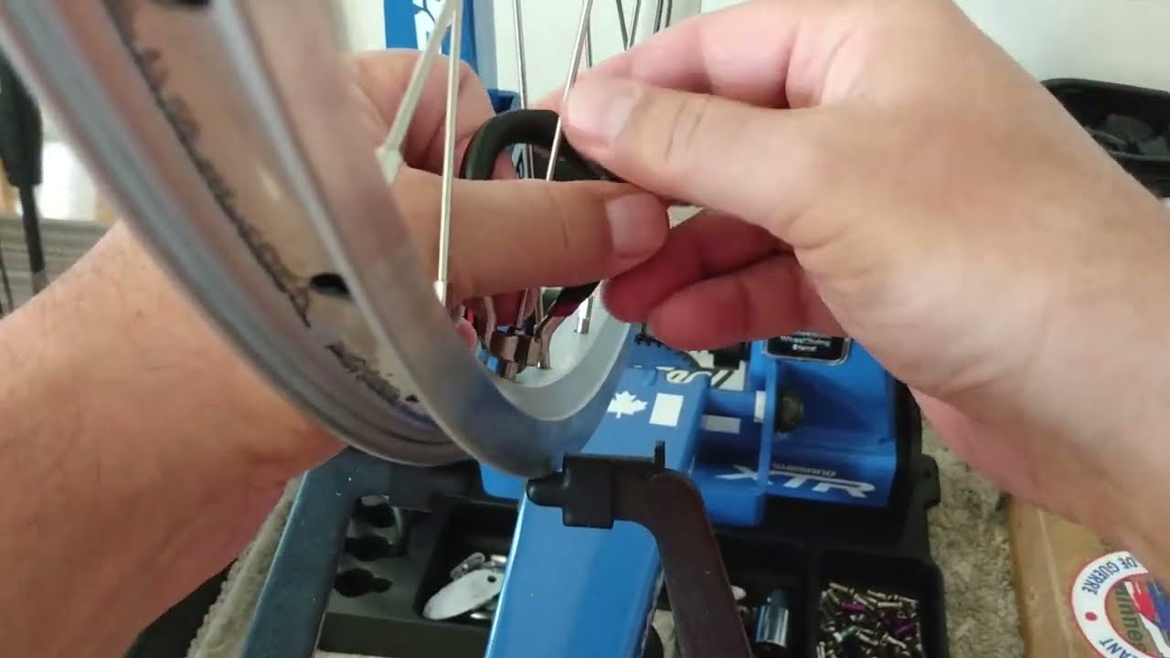 Easiest way to radial true a bike wheel