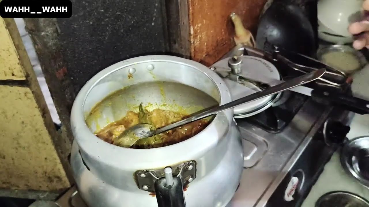 PIYAAZ GOSHT RECIPE | Wahh_Wahh |Famous  Food Of Delhi | First Video |