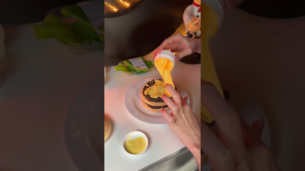 $1 Burgers Here!!!🍔 #asmr