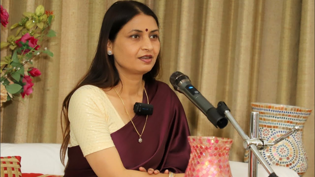 शेरी नशिस्त में ग़ज़ल क्या शानदार पढ़ी गई #youtube #youtubevideo  #poetry #viralvideo मोनिका मंतशा
