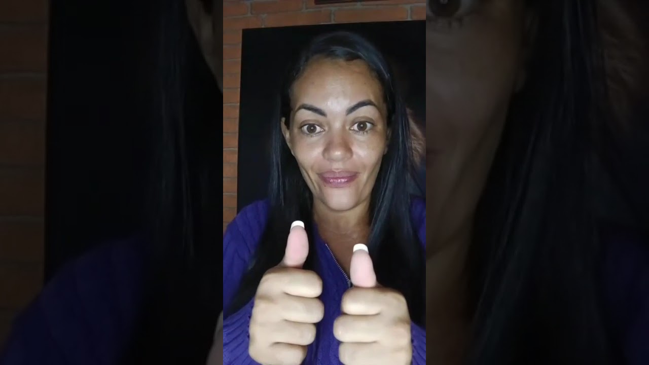 São três pessoas que falam muito mal de você