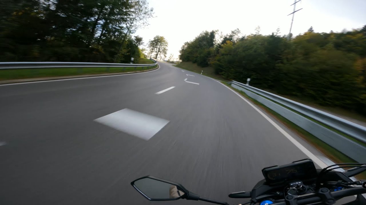 Honda CB500F / Best Beginner Bike (Stock exhaust)
