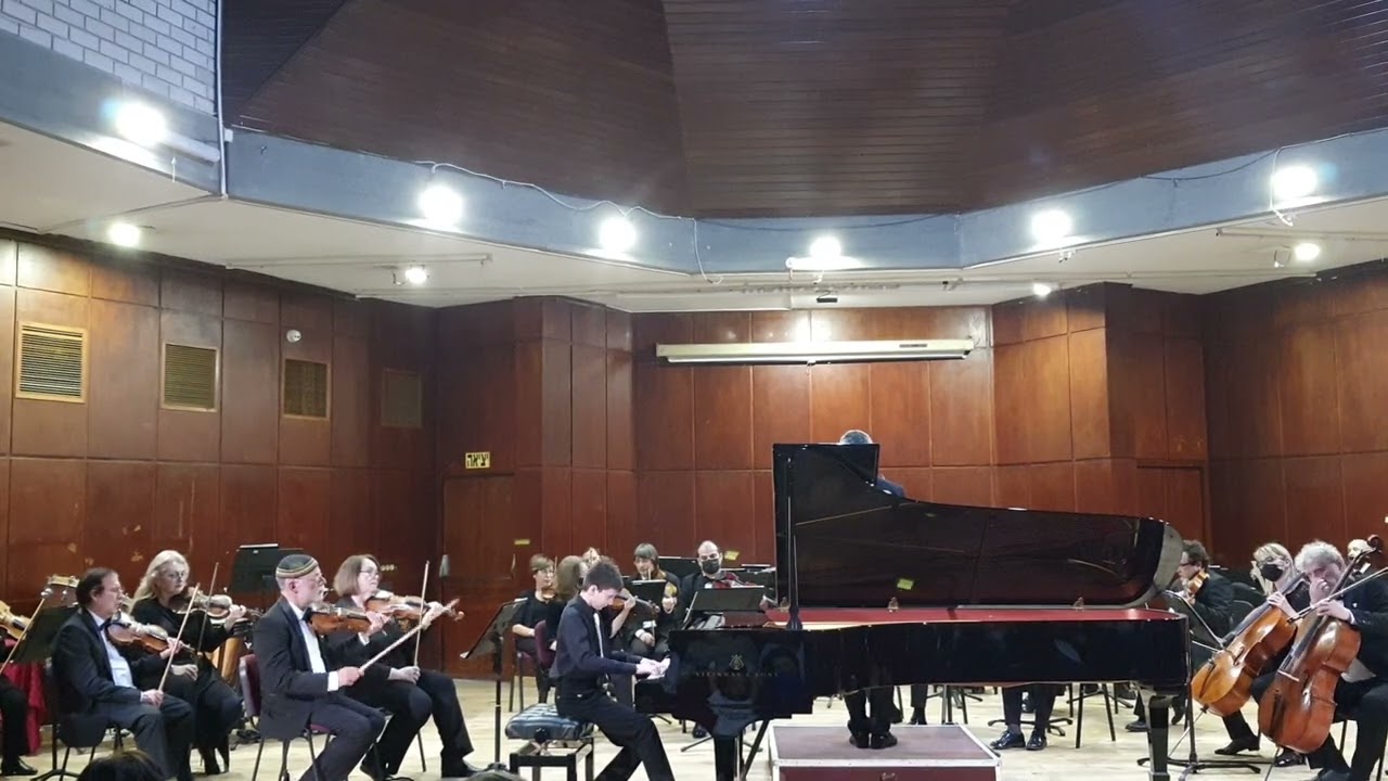 Mozart Concerto No. 19 First Movement