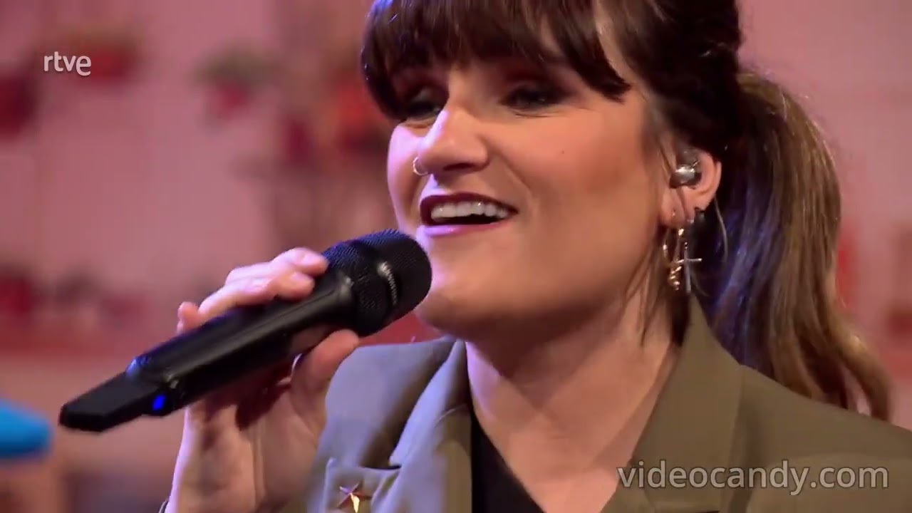 MARÍA PELAE Y ROZALÉN "La Telenovela" (RTVE Al Cielo con Ella)