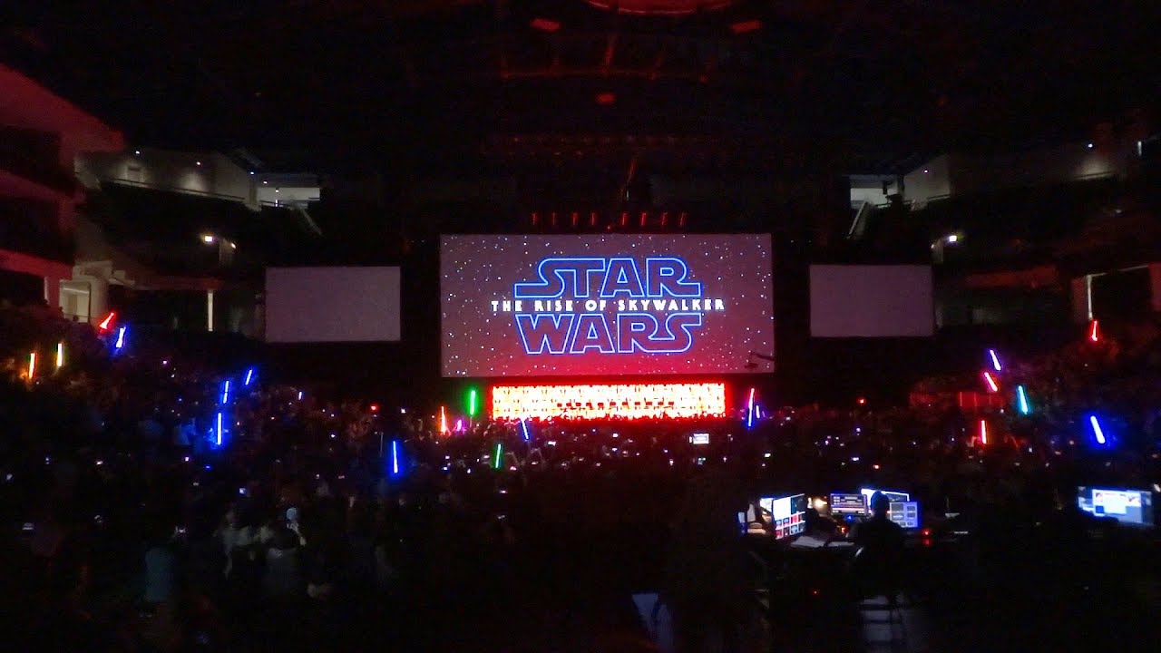 Star Wars: The Rise of Skywalker trailer crowd reaction at Star Wars Celebration Chicago