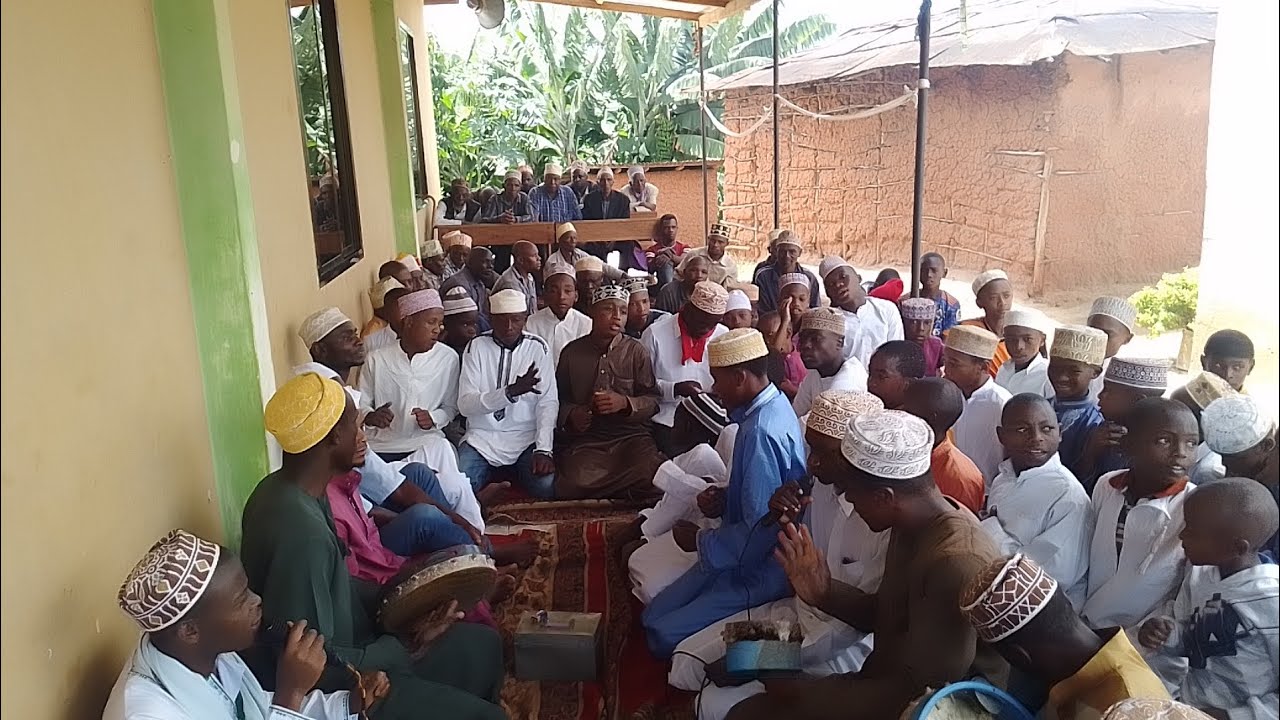 DUA PAMOJA NA MAULIDY NYUMBANI KWA SHEKHE IMAMU HANDEI