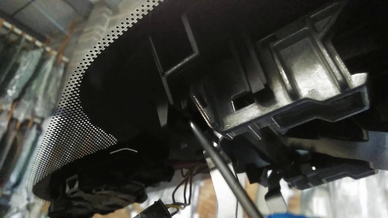Audi Q7 removal of cover and adas camera..