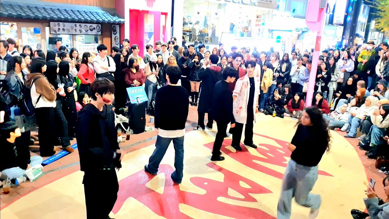 [STREET ARTIST] ONE OF. WITH AUDIENCE. HALLOWEEN HONGDAE BUSKING. 241027.