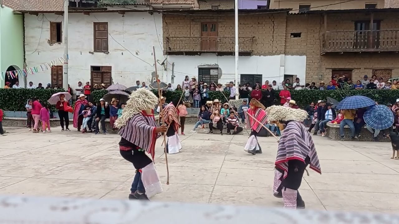 HUANCOS DE HUAYOPAMPA