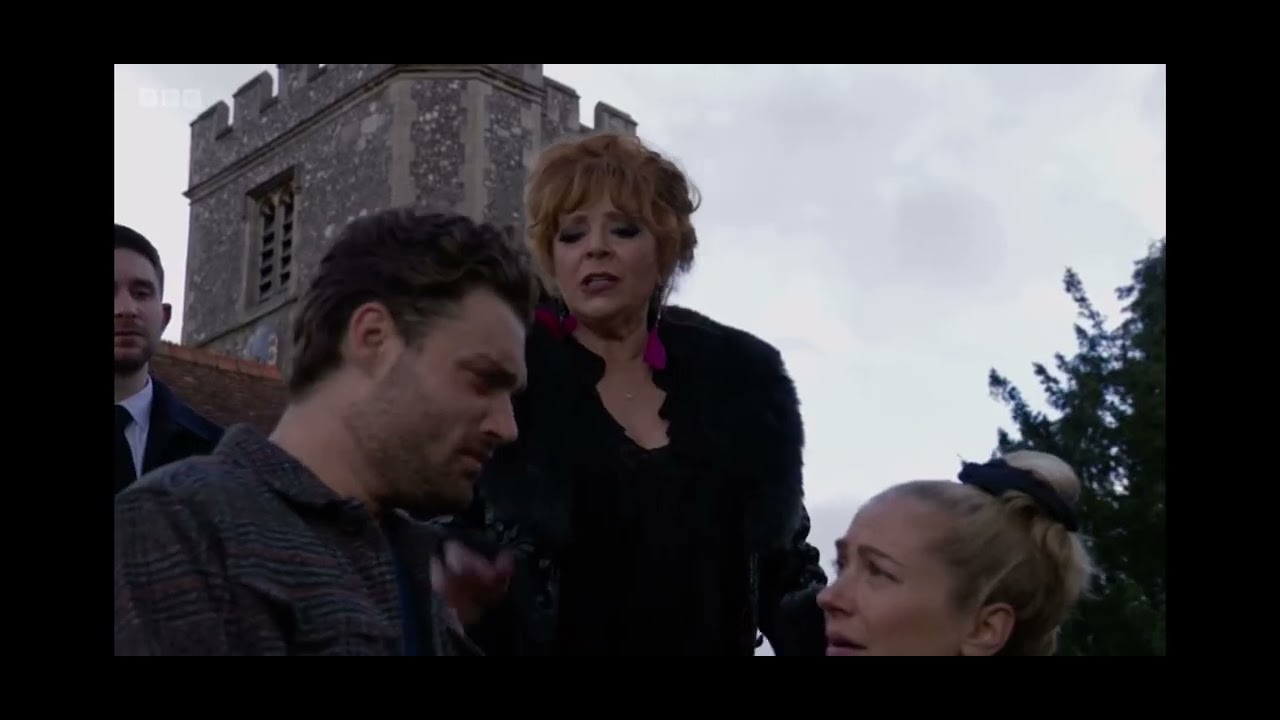 Eastenders: Nancy Carter Slaps Elaine Knight (16th December 2024)