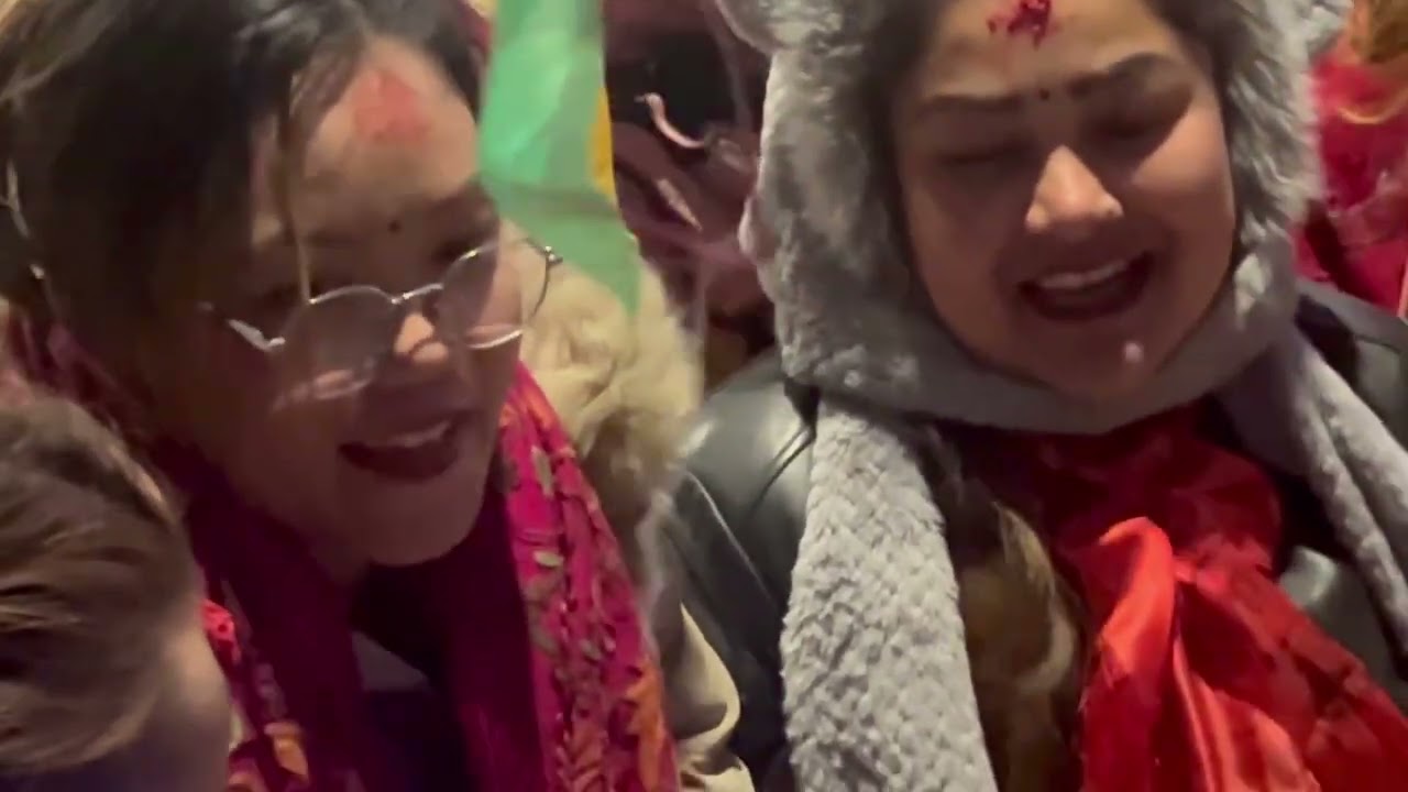 दोहोरीमा रमाउहै हजुर