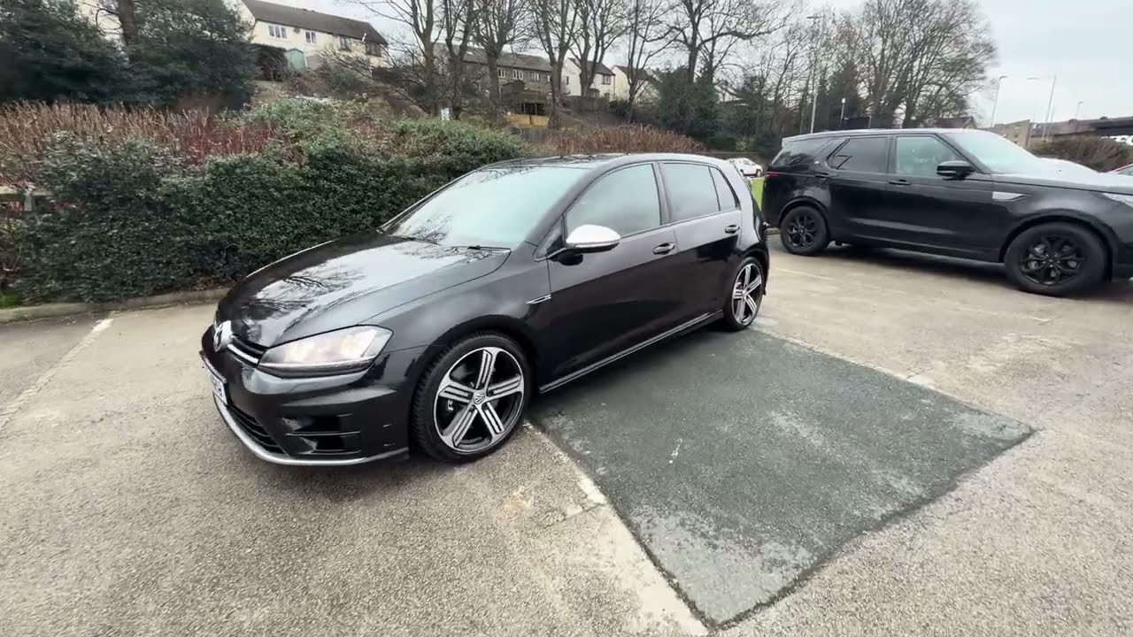 VOLKSWAGEN GOLF 2016