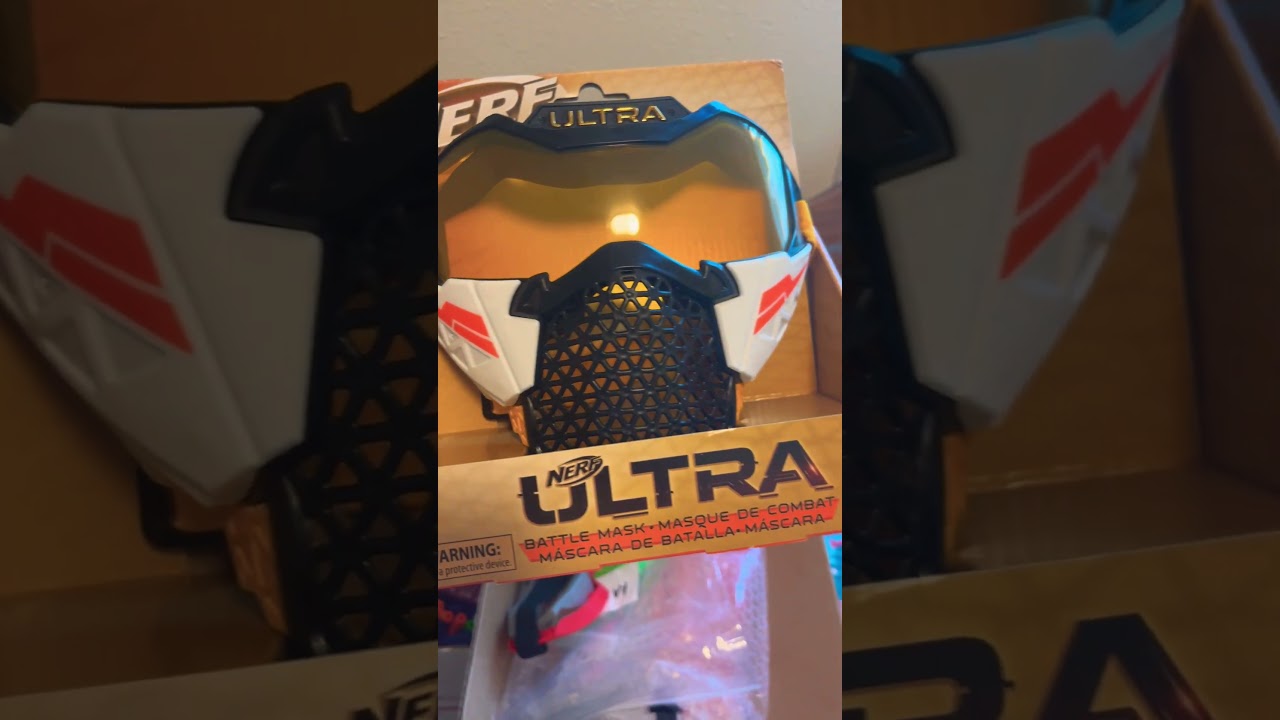 Nerf ultra face mask, might have to bust this badboi out this summer! Love the yellow visor! 