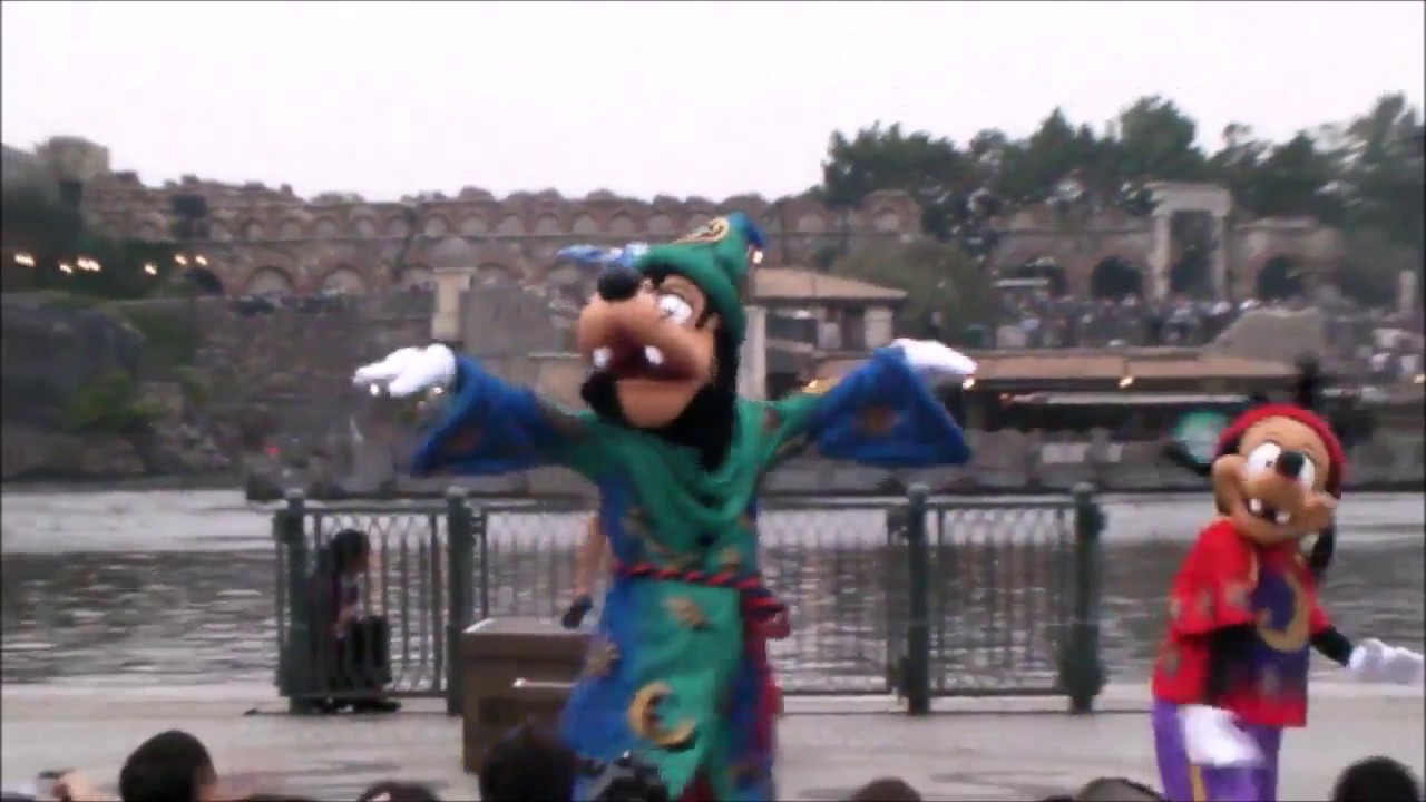 TDS Be Magical!　グーフィーとマックスのハグ集