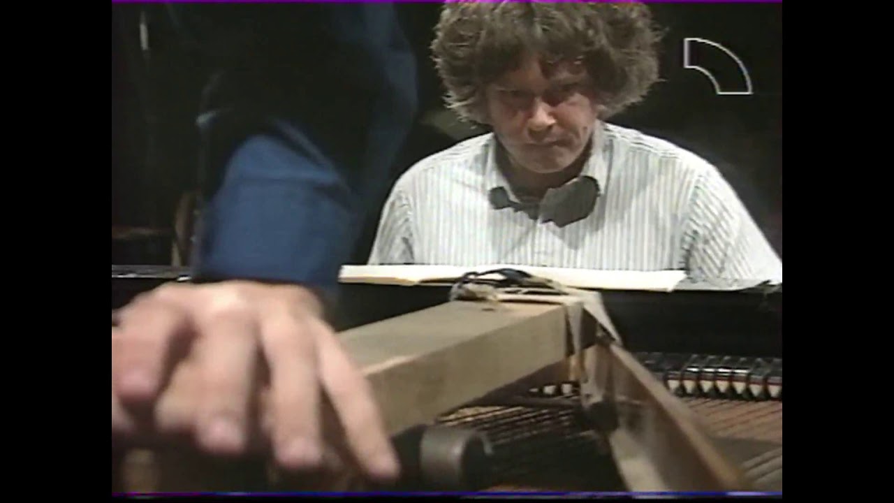 John Cage: First Construction (1939)