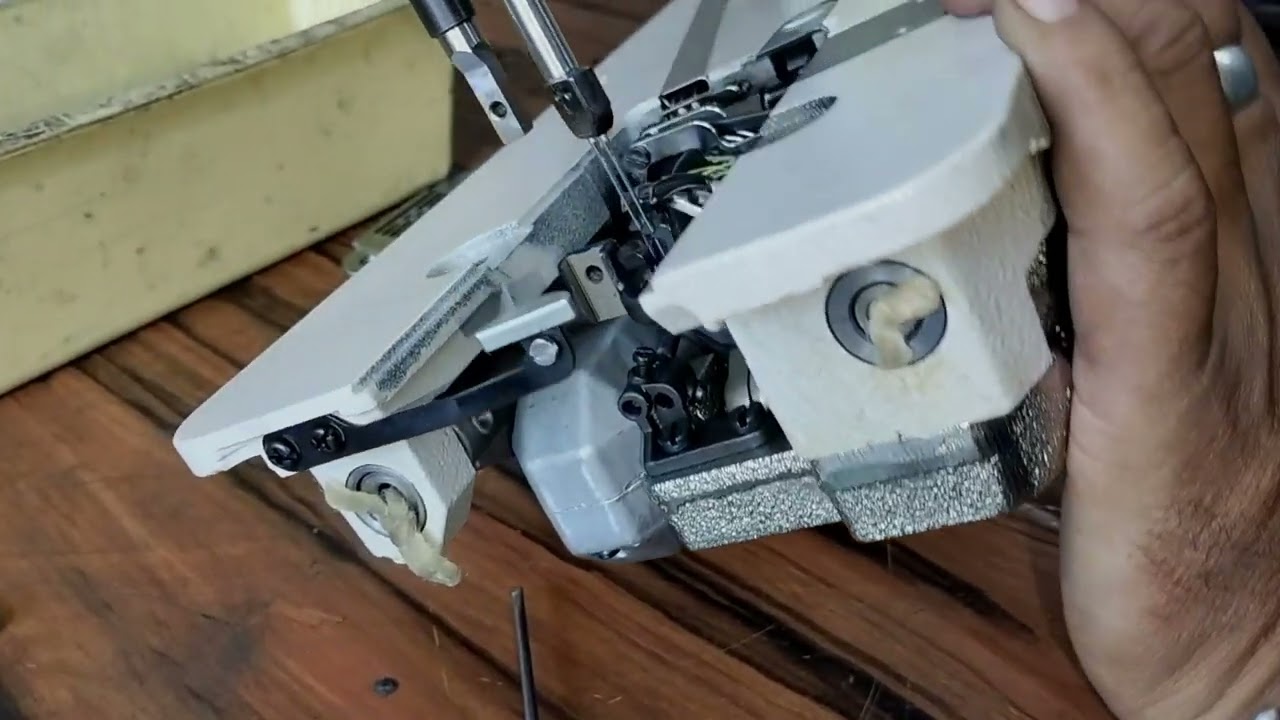 ZOJE ZJ3830-P-BD 3 NEEDLE (PARALLEL) CHAIN STITCH MACHINE FOR THIN AND MEDIUM MATERIALS COMPLETE SET