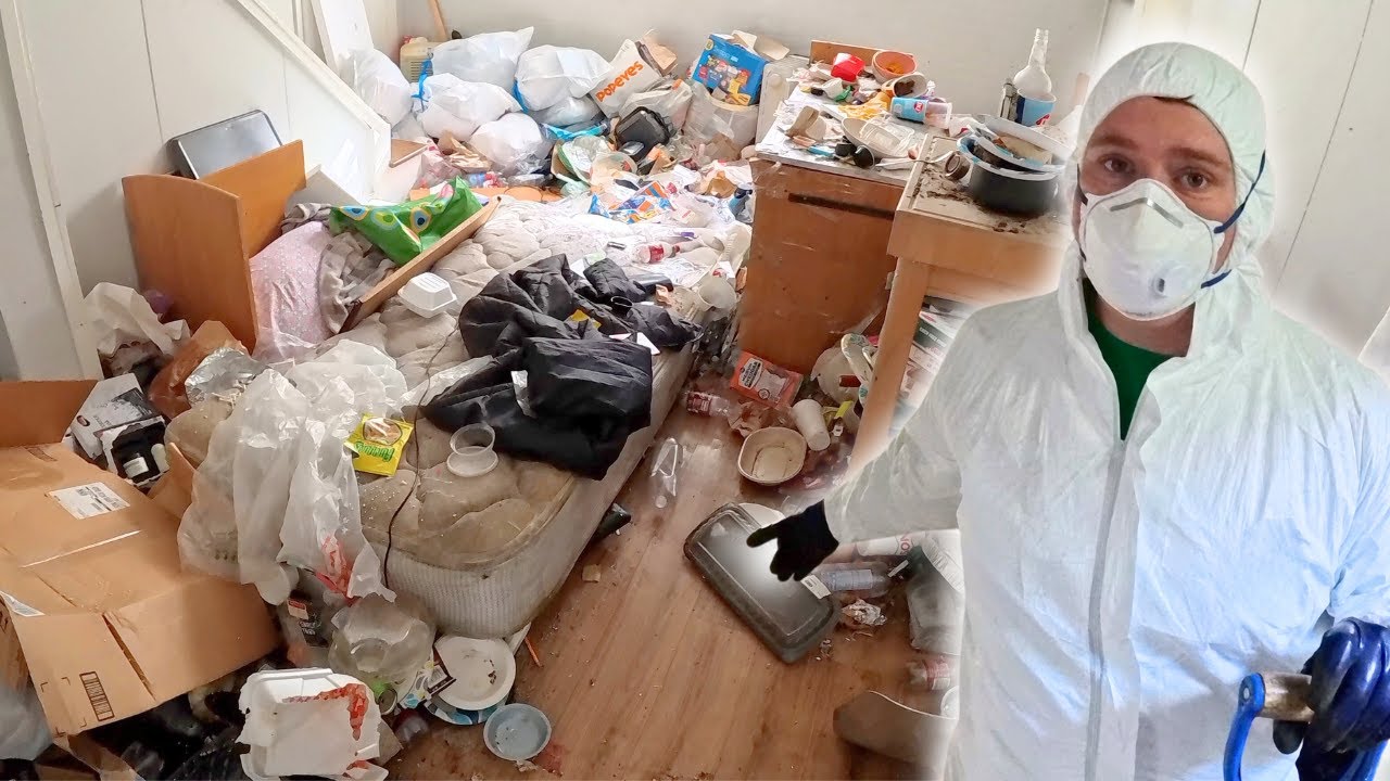 Mice Infested Hoarder House (Extreme Hoarder House Cleaning)
