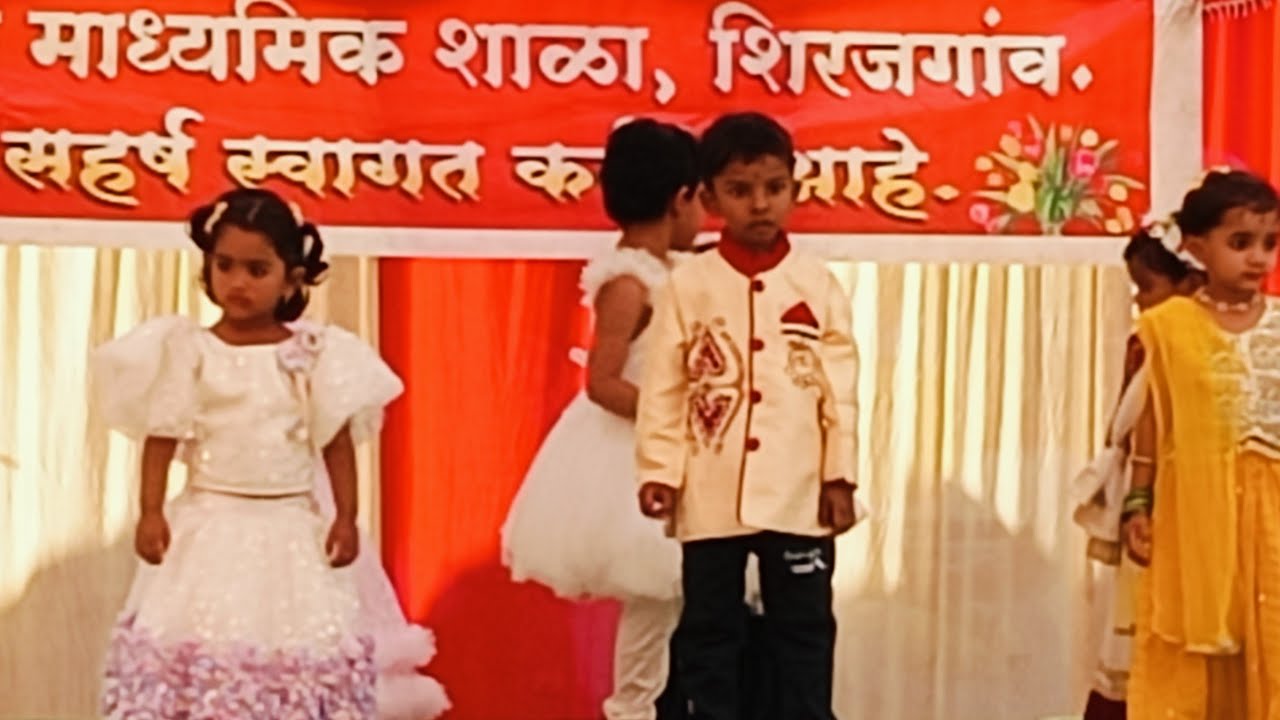 माझा पहिला डान्स🕺चिऊताई चिऊ माझ्या अंगनात ये..Chiutai Chiu Mazya Anganat Ye | Marathi Balgeet