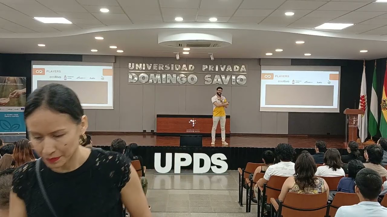 Conferencia “Emprendimiento verde: de la idea al impacto social”
